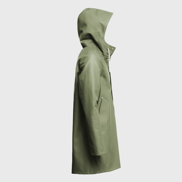 Stutterheim Green Raincoat - Picture 9 of 14